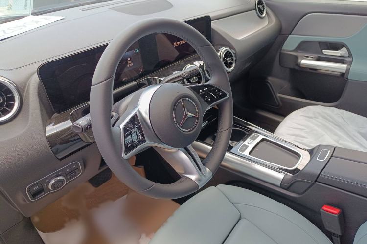 Used Mercedes-Benz GLA 2024 GLA 200 Steering Wheel