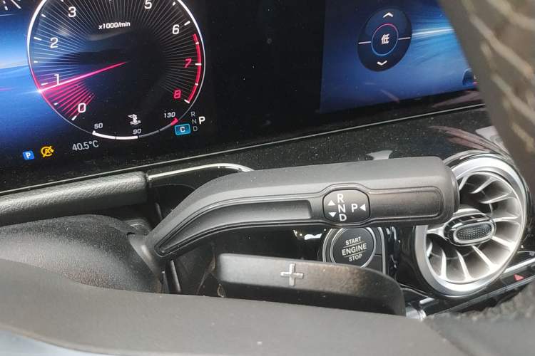 Used Mercedes-Benz GLA 2024 GLA 200 Gear Lever