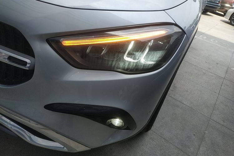 Used Mercedes-Benz GLA 2024 GLA 200 Left Front Headlight