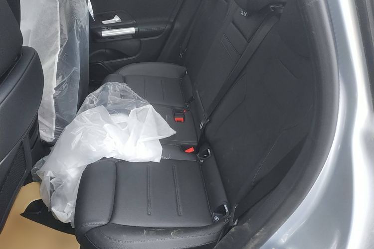 Used Mercedes-Benz GLA 2024 GLA 200 Left Rear Seat