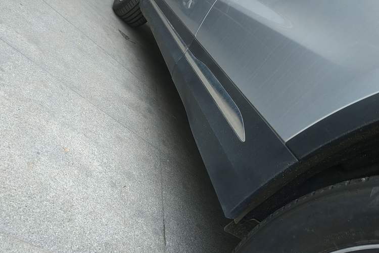 Used Mercedes-Benz GLA 2024 GLA 200 Left Side Sill