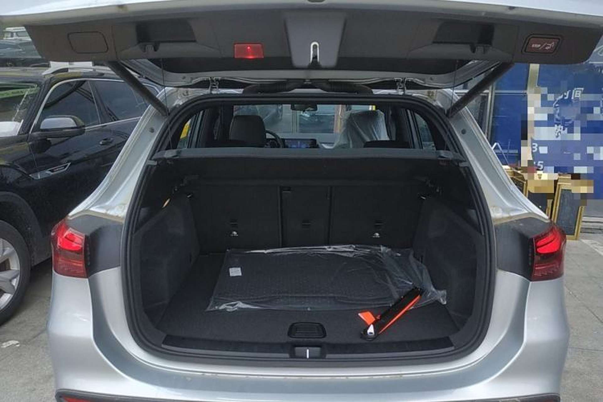 Used Mercedes-Benz GLA 2024 GLA 200 Trunk