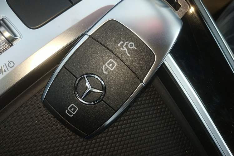 Used Mercedes-Benz GLA 2024 GLA 200 Vehicle Key
