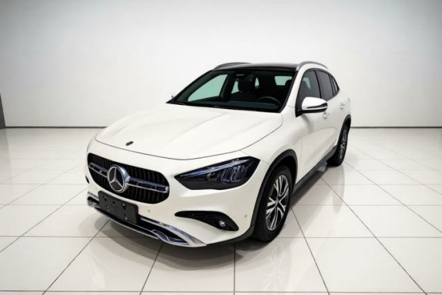 Używany Mercedes-Benz GLA 2024 GLA 220
