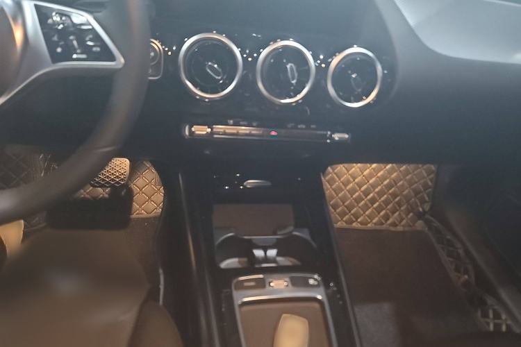 Used Mercedes-Benz GLA 2024 GLA 200 Audio And AC Panel