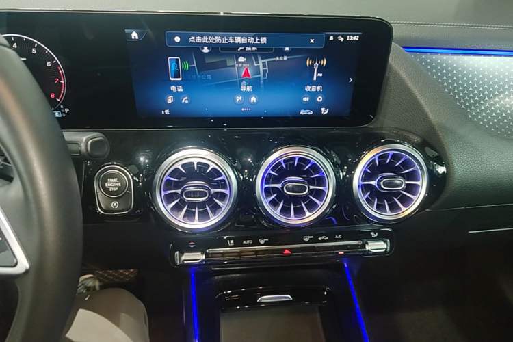 Used Mercedes-Benz GLA 2024 GLA 220 Audio And AC Panel
