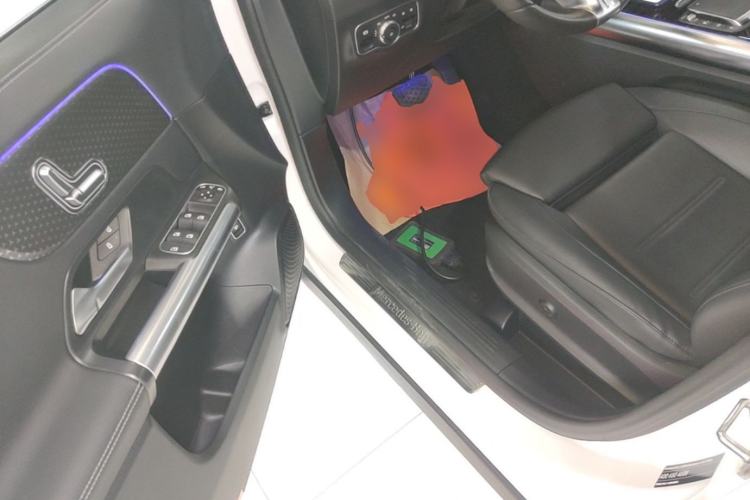 Used Mercedes-Benz GLA 2024 GLA 220 Driver Seat