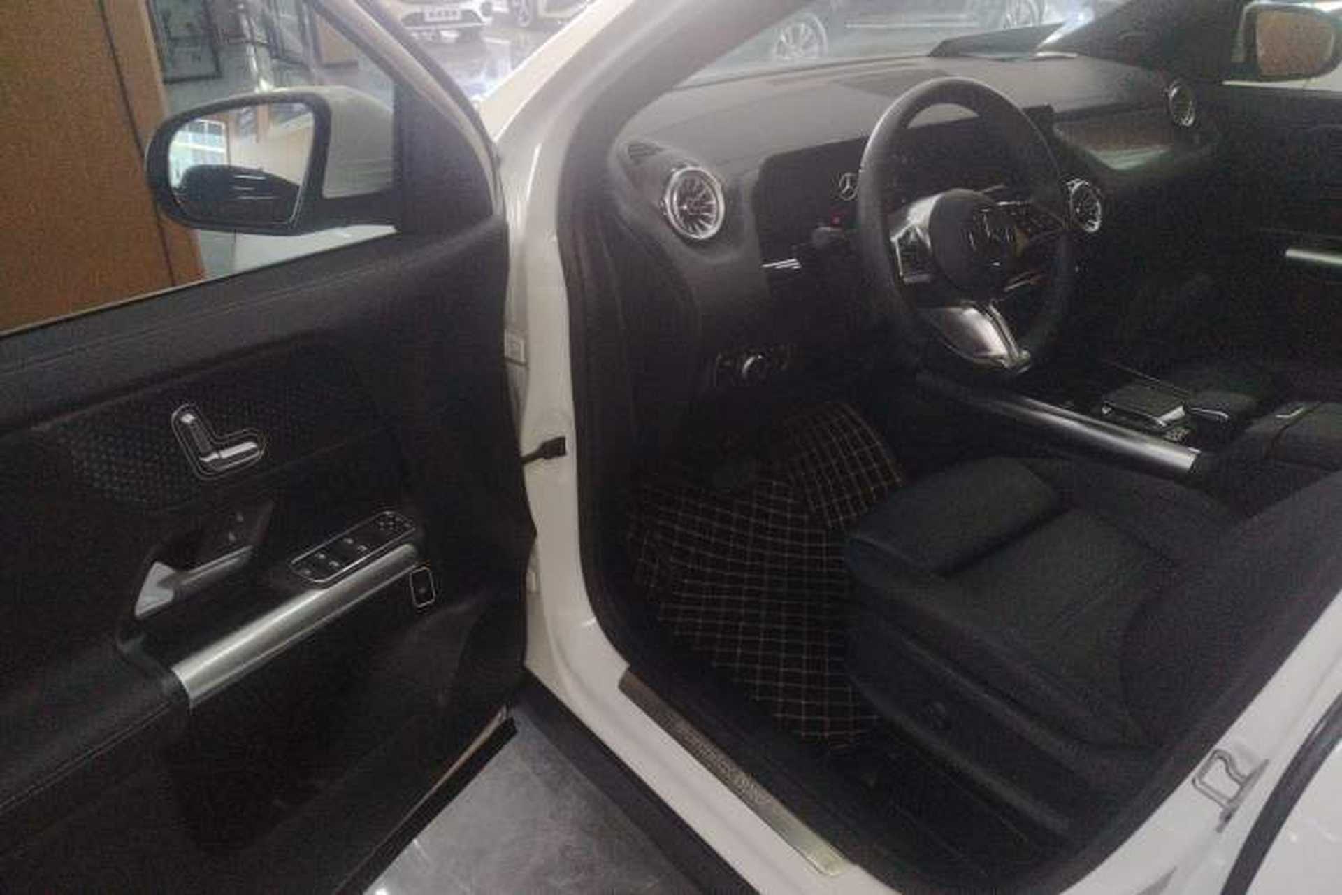 Used Mercedes-Benz GLA 2024 GLA 220 Driver Seat