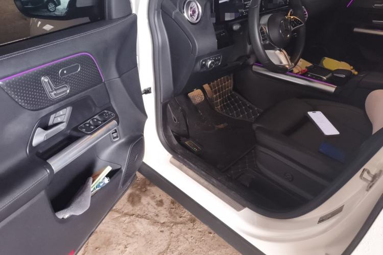 Used Mercedes-Benz GLA 2024 GLA 220 Driver Seat