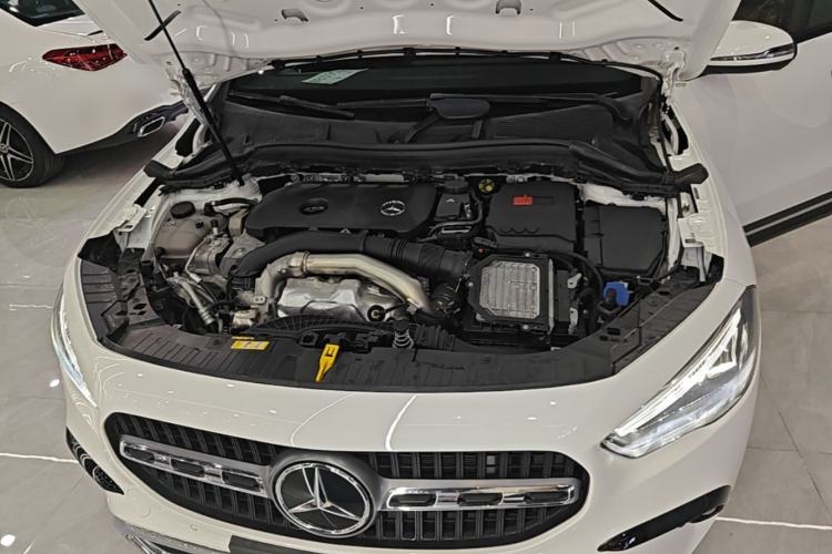Used Mercedes-Benz GLA 2024 GLA 220 Engine Bay