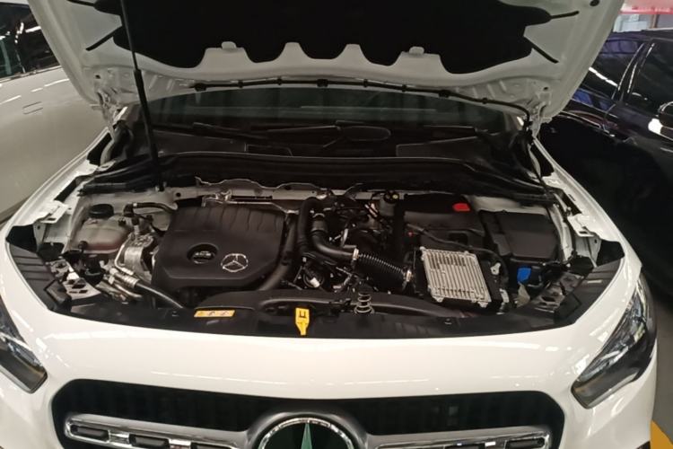 Used Mercedes-Benz GLA 2024 GLA 200 Engine Bay