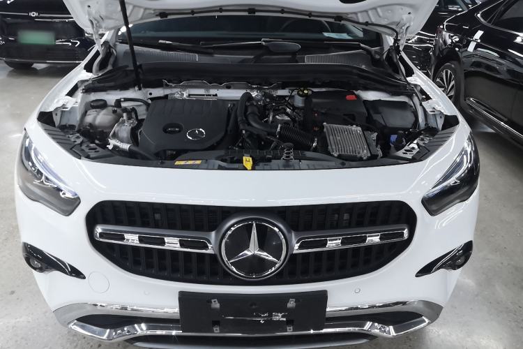 Used Mercedes-Benz GLA 2024 GLA 200 Engine Bay