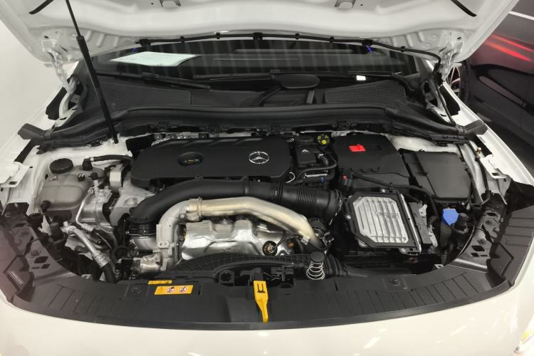 Used Mercedes-Benz GLA 2024 GLA 220 Engine Bay