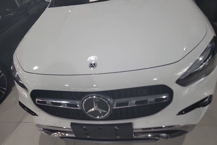 Used Mercedes-Benz GLA 2024 GLA 200 Engine Bay