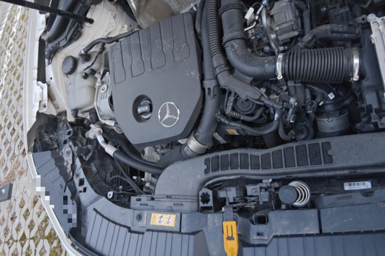 Used Mercedes-Benz GLA 2024 GLA 200 Engine Bay Right