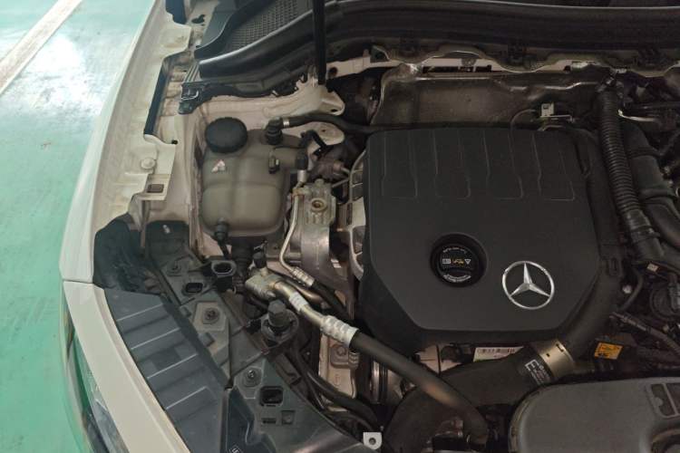 Used Mercedes-Benz GLA 2024 GLA 200 Engine Bay Right