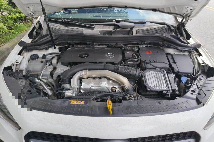 Used Mercedes-Benz GLA 2024 GLA 220 Engine Bay