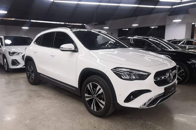 Used Mercedes-Benz GLA 2024 GLA 200 Exterior 1