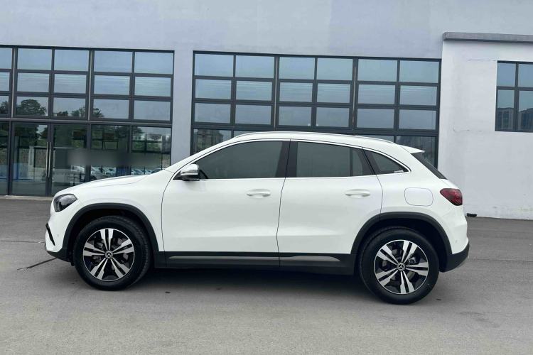 Used Mercedes-Benz GLA 2024 GLA 200 Exterior 3