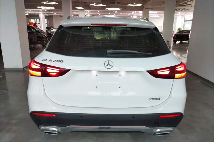 Used Mercedes-Benz GLA 2024 GLA 200 Exterior 4
