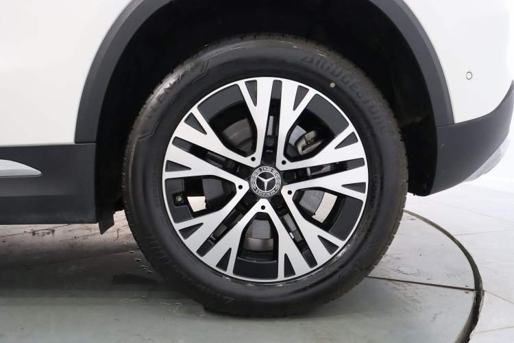 Used Mercedes-Benz GLA 2024 GLA 220 Exterior 5