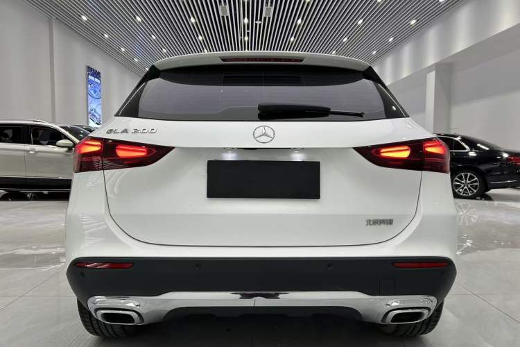 Used Mercedes-Benz GLA 2024 GLA 200 Exterior 6
