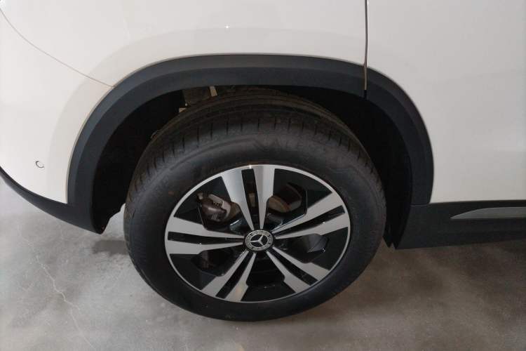 Used Mercedes-Benz GLA 2024 GLA 200 Exterior 8