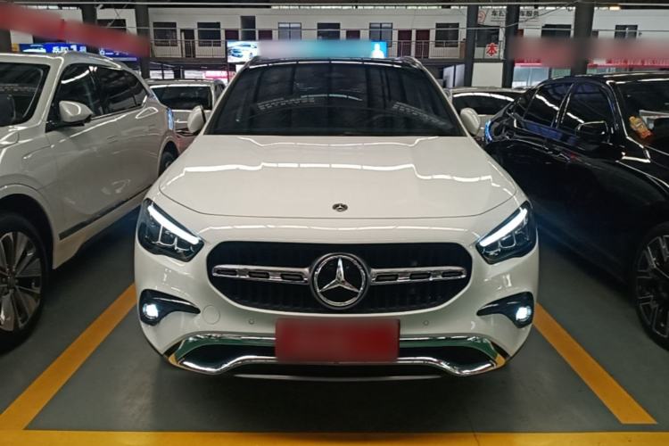 Used Mercedes-Benz GLA 2024 GLA 200 Front