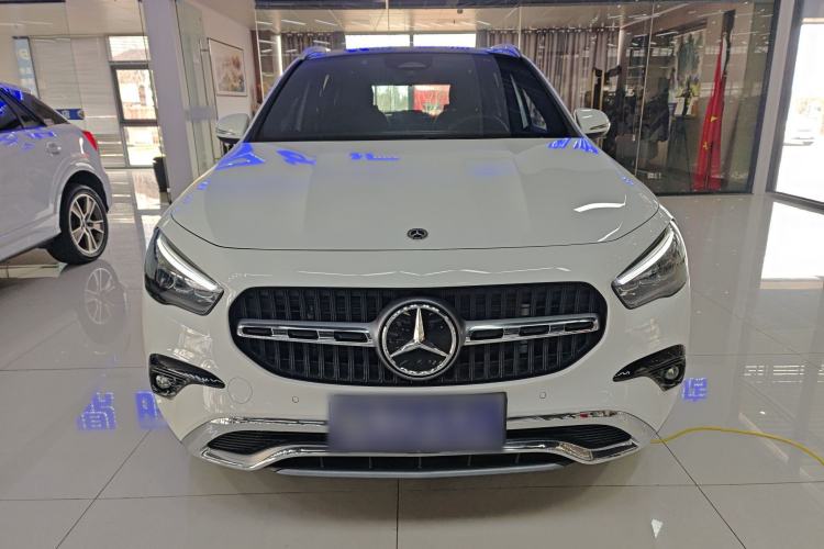 Used Mercedes-Benz GLA 2024 GLA 220 Front