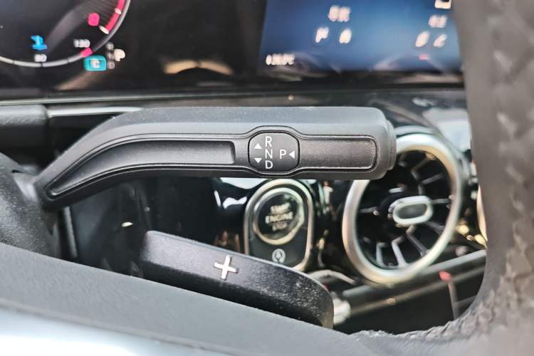 Used Mercedes-Benz GLA 2024 GLA 200 Gear Lever