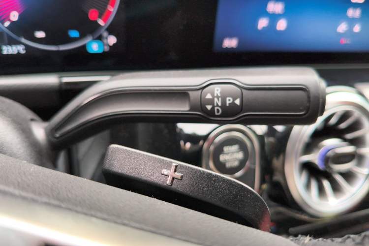 Used Mercedes-Benz GLA 2024 GLA 220 Gear Lever