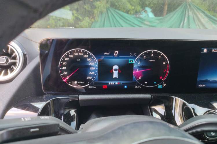 Used Mercedes-Benz GLA 2024 GLA 220 Instrument Cluster