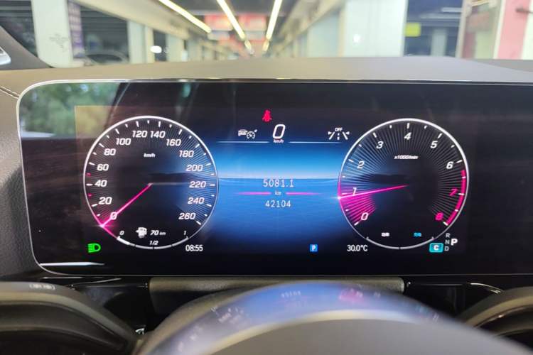 Used Mercedes-Benz GLA 2024 GLA 220 Instrument Cluster