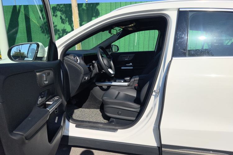 Used Mercedes-Benz GLA 2024 GLA 220 Interior 1