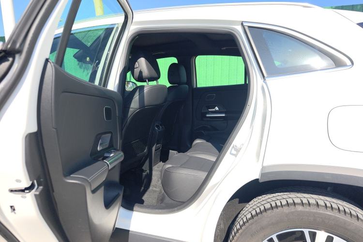 Used Mercedes-Benz GLA 2024 GLA 220 Interior 2