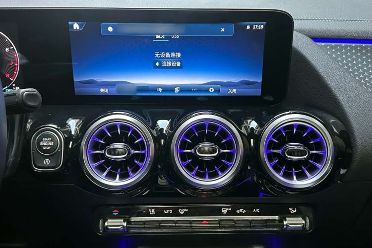 Used Mercedes-Benz GLA 2024 GLA 220 Interior 3