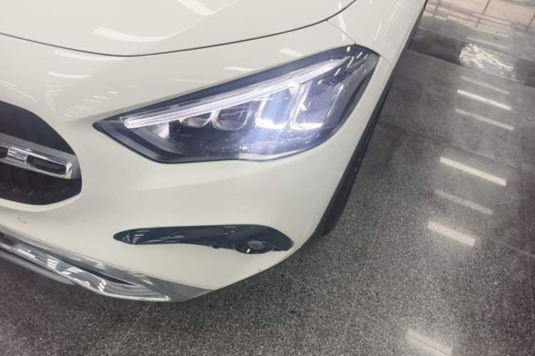 Used Mercedes-Benz GLA 2024 GLA 220 Left Front Headlight