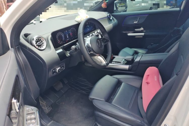 Used Mercedes-Benz GLA 2024 GLA 220 Left Front Seat