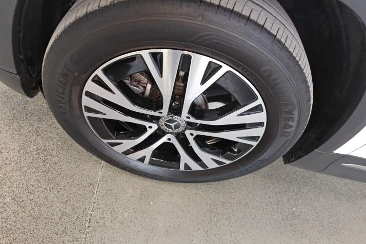 Used Mercedes-Benz GLA 2024 GLA 220 Left Front Wheel Hub