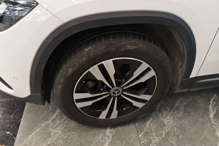 Used Mercedes-Benz GLA 2024 GLA 200 Left Front Wheel Hub