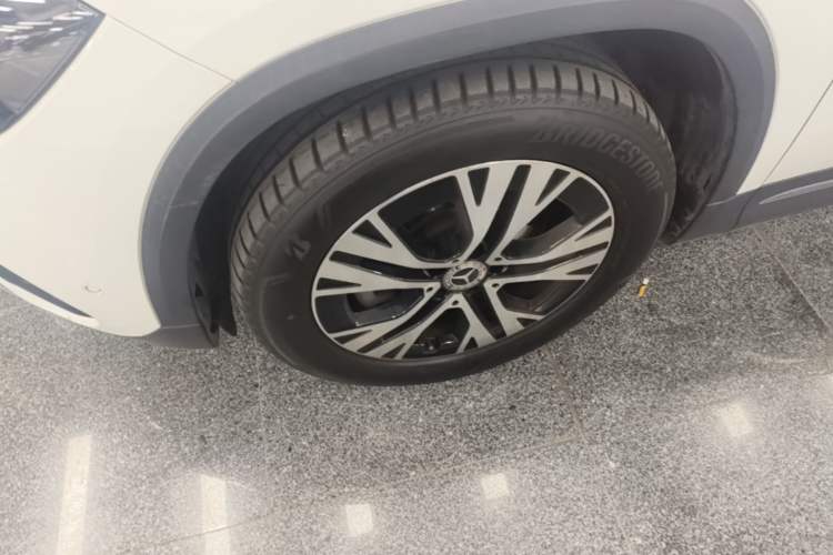 Used Mercedes-Benz GLA 2024 GLA 220 Left Front Wheel Hub