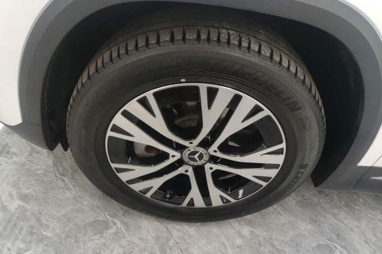 Used Mercedes-Benz GLA 2024 GLA 220 Left Front Wheel Hub