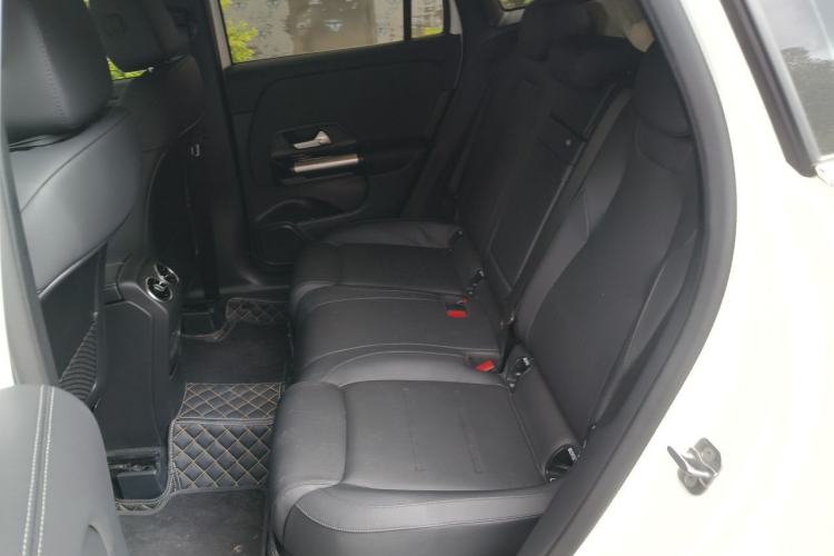 Used Mercedes-Benz GLA 2024 GLA 220 Left Rear Seat