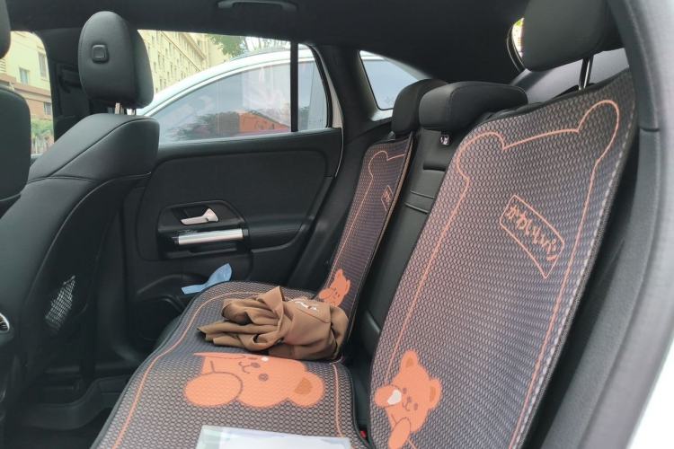Used Mercedes-Benz GLA 2024 GLA 220 Left Rear Seat