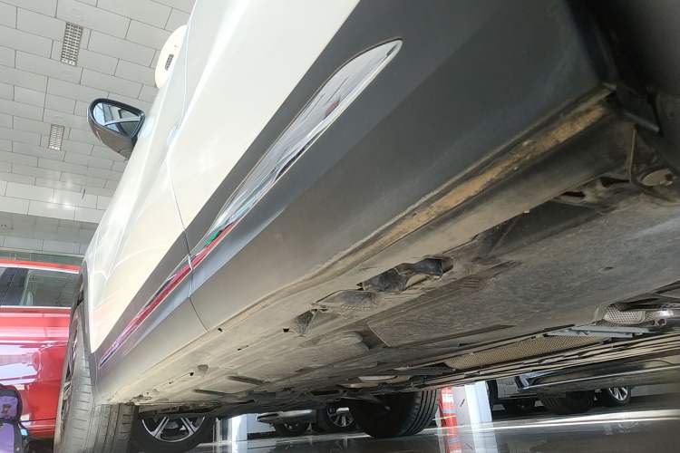 Used Mercedes-Benz GLA 2024 GLA 200 Left Side Sill