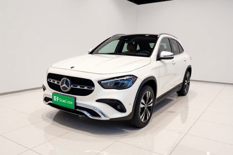 Ojetý Mercedes-Benz GLA 2024 GLA 200 Guazi used car, China used car export, Used car for sale, Used  cars, Cheapest cars for sale