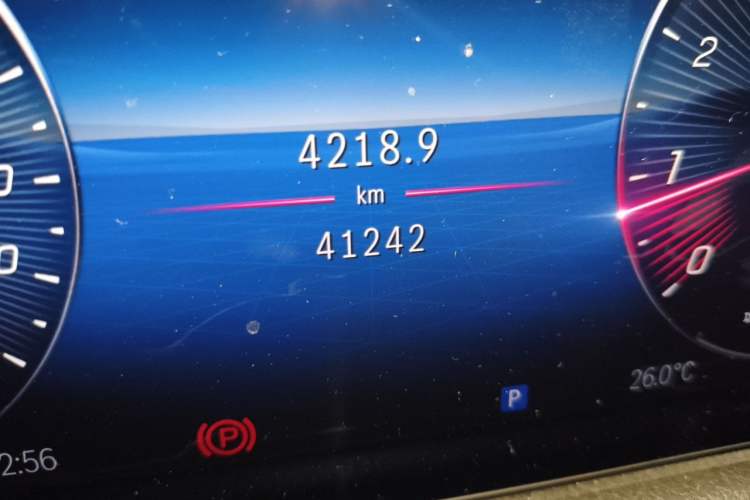 Used Mercedes-Benz GLA 2024 GLA 220 Odometer Close Up
