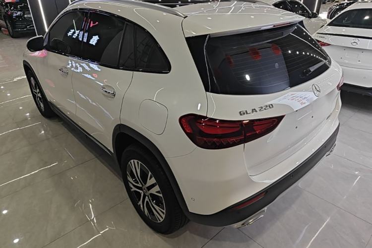 Used Mercedes-Benz GLA 2024 GLA 220 Rear Left 45 Deg