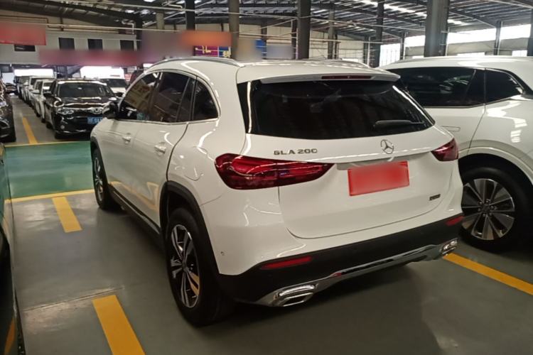 Used Mercedes-Benz GLA 2024 GLA 200 Rear Left 45 Deg
