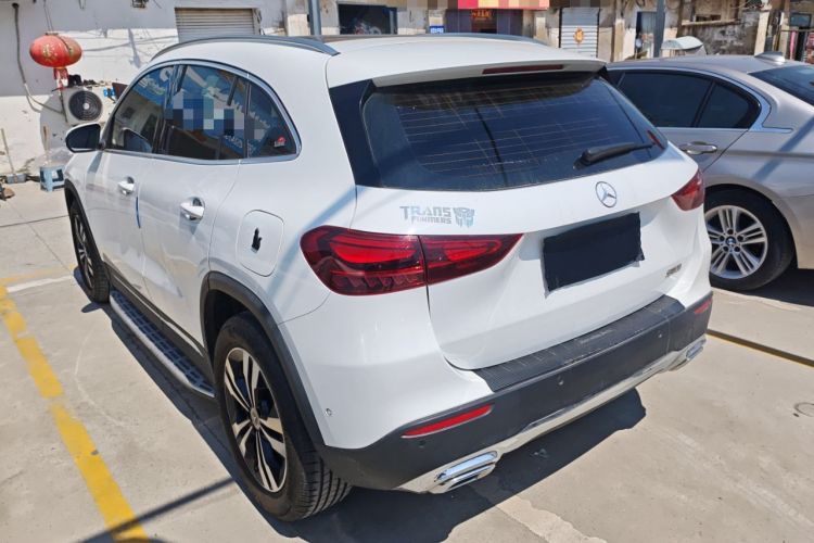 Used Mercedes-Benz GLA 2024 GLA 200 Rear Left 45 Deg